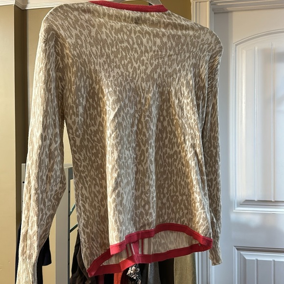 Top knits button down - Picture 3 of 3